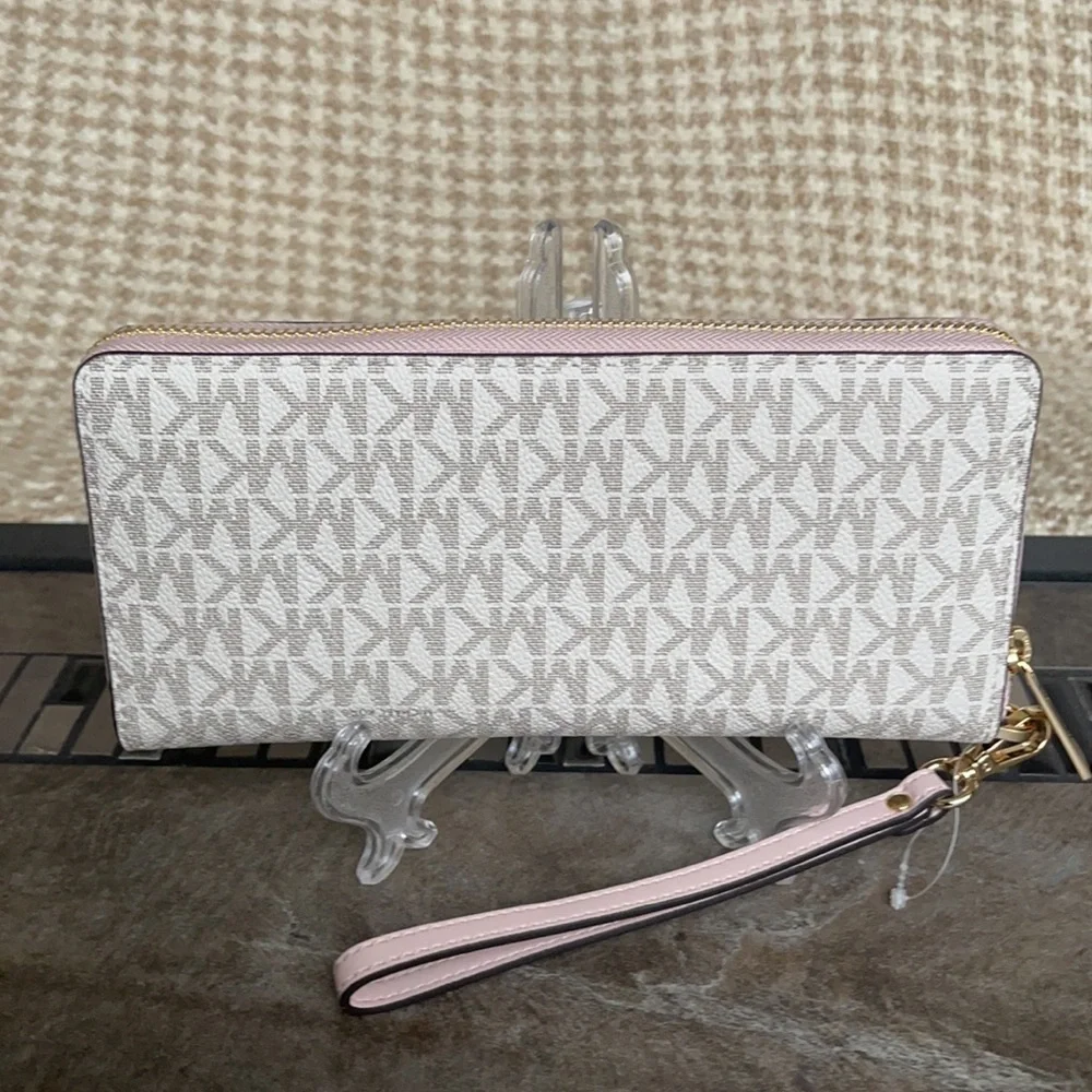 Michael Kors Jet Set Travel Large Travel CONTINENTAL Wallet-Wristlet